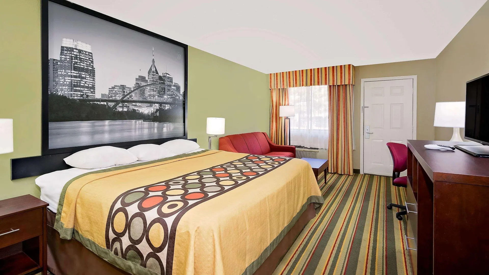 Motel Super 8 by Wyndham Hermitage Nashville