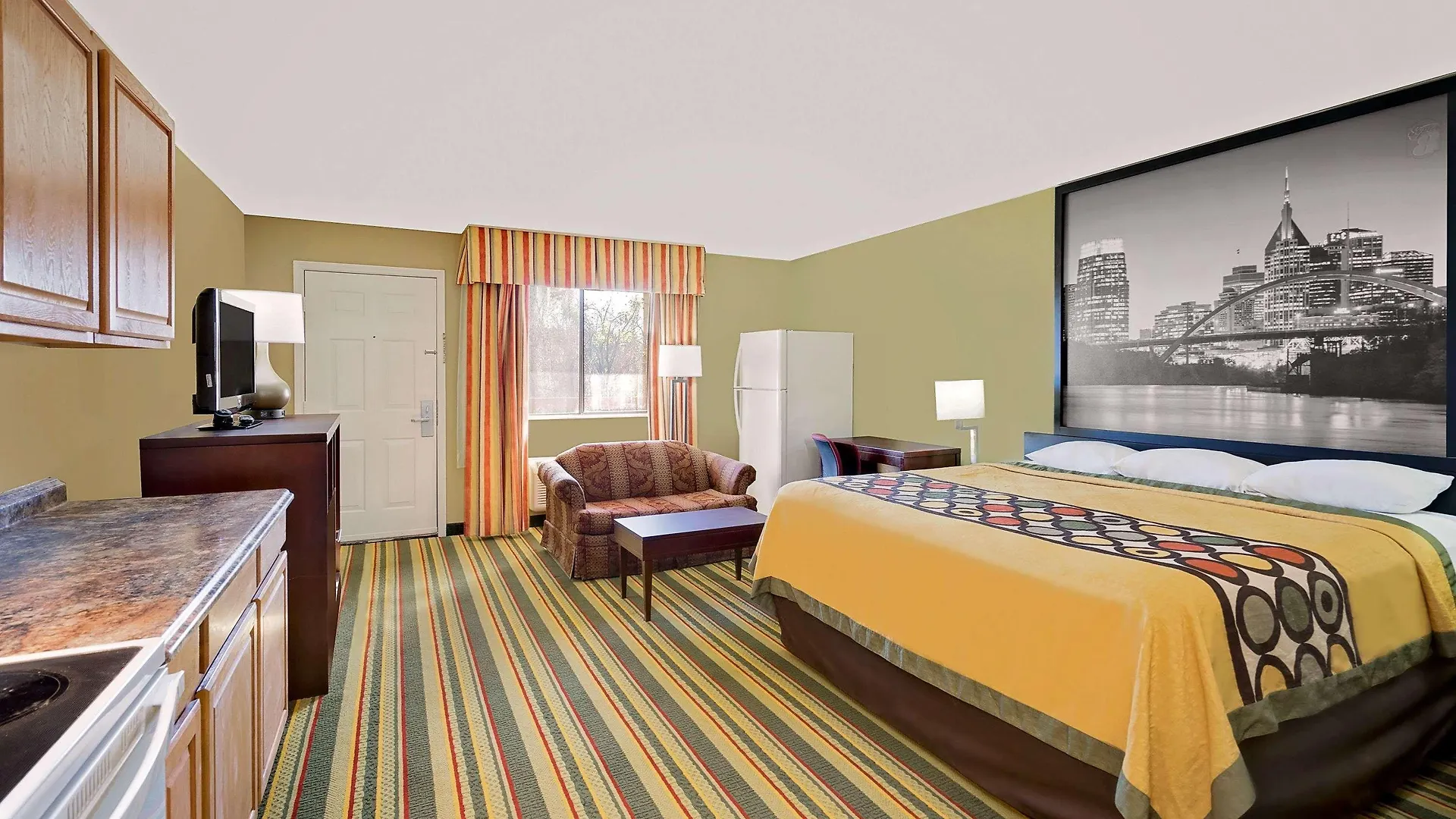 Motel Super 8 by Wyndham Hermitage Nashville