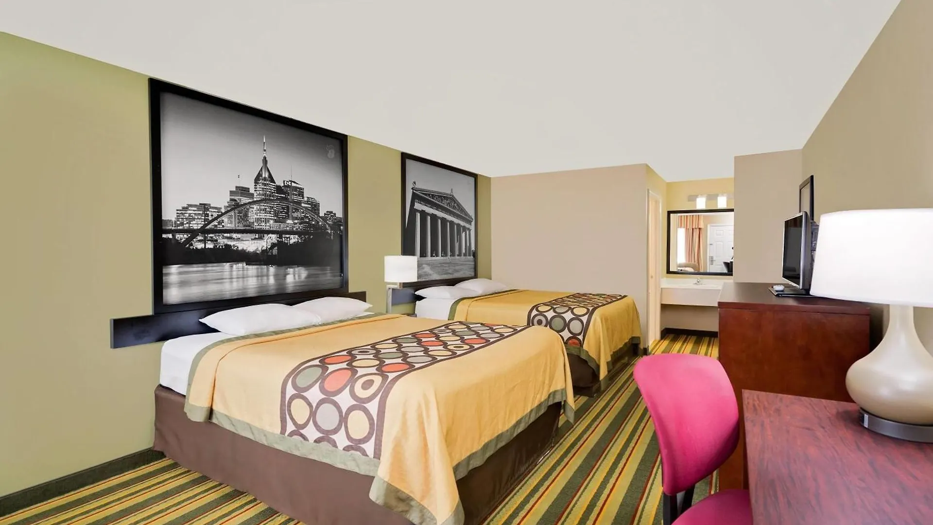 Super 8 By Wyndham Hermitage Nashville Motel